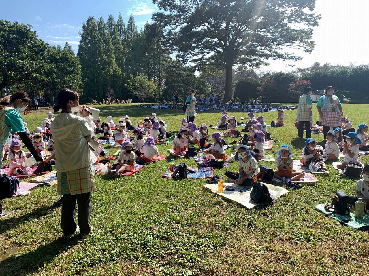 待ちに待ったおいしいお弁当の時間です<br>
